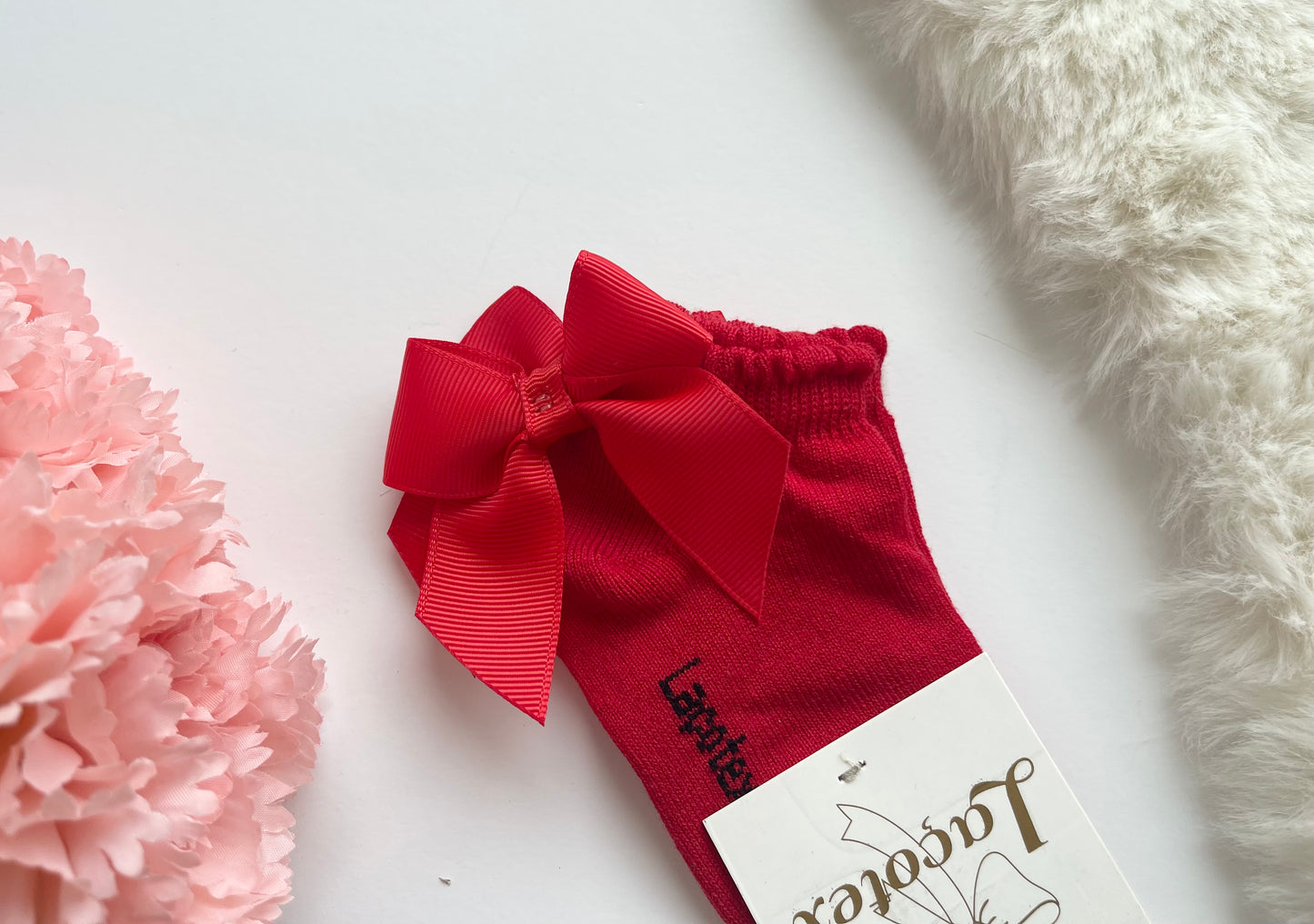 Short Socks with Lace at the Back
