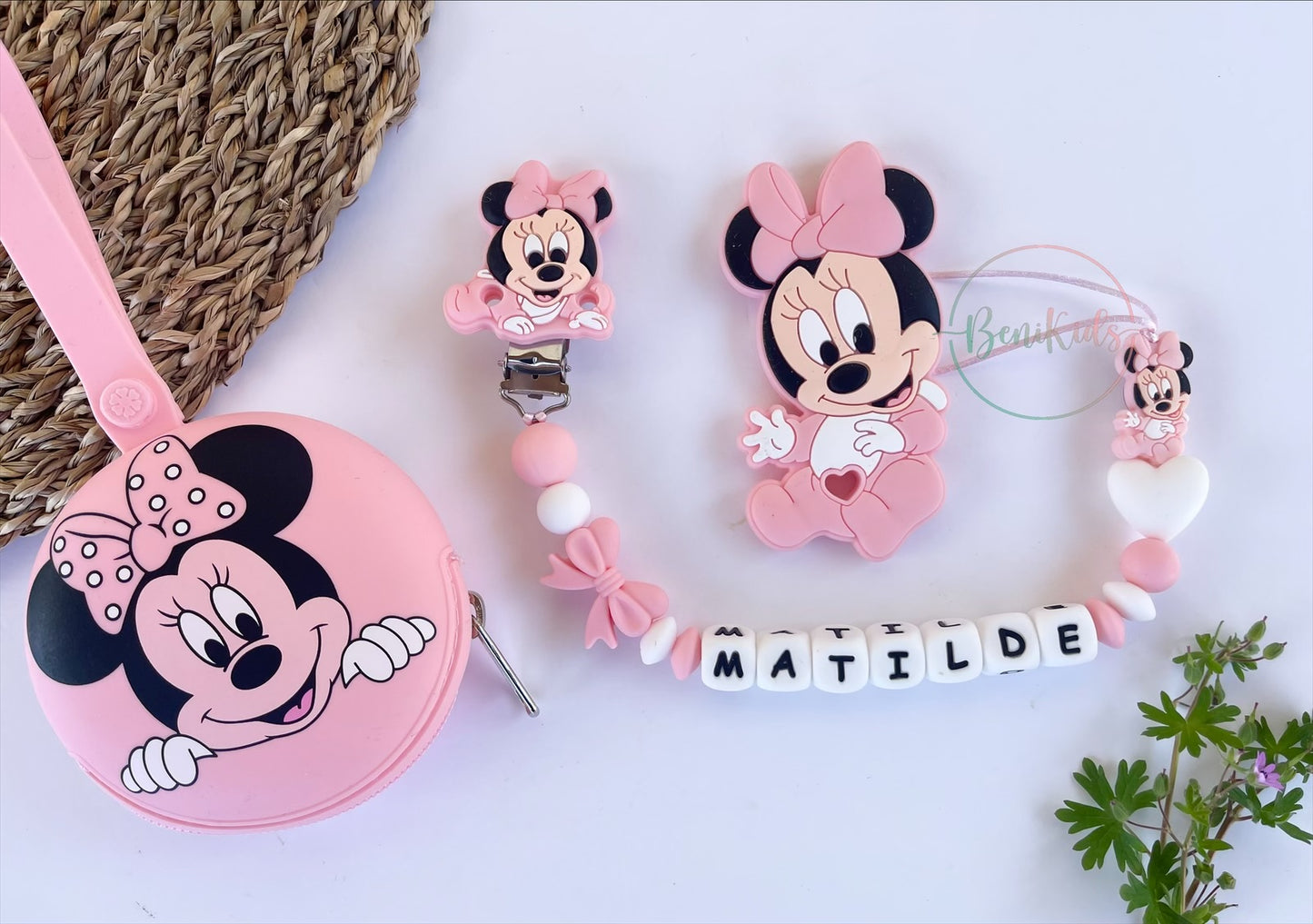 Minnie Mouse Clip